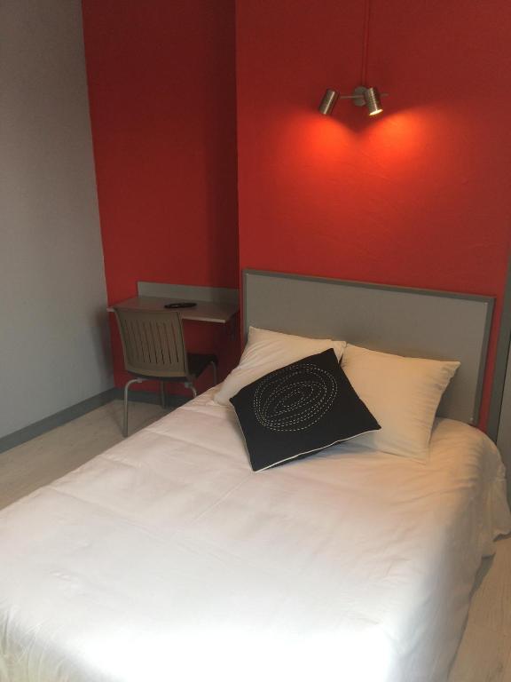 Hotel Le Fecamp Bolbec Rom bilde