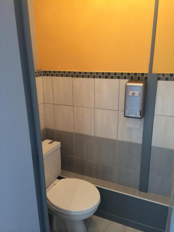 Hotel Le Fecamp Bolbec Rom bilde