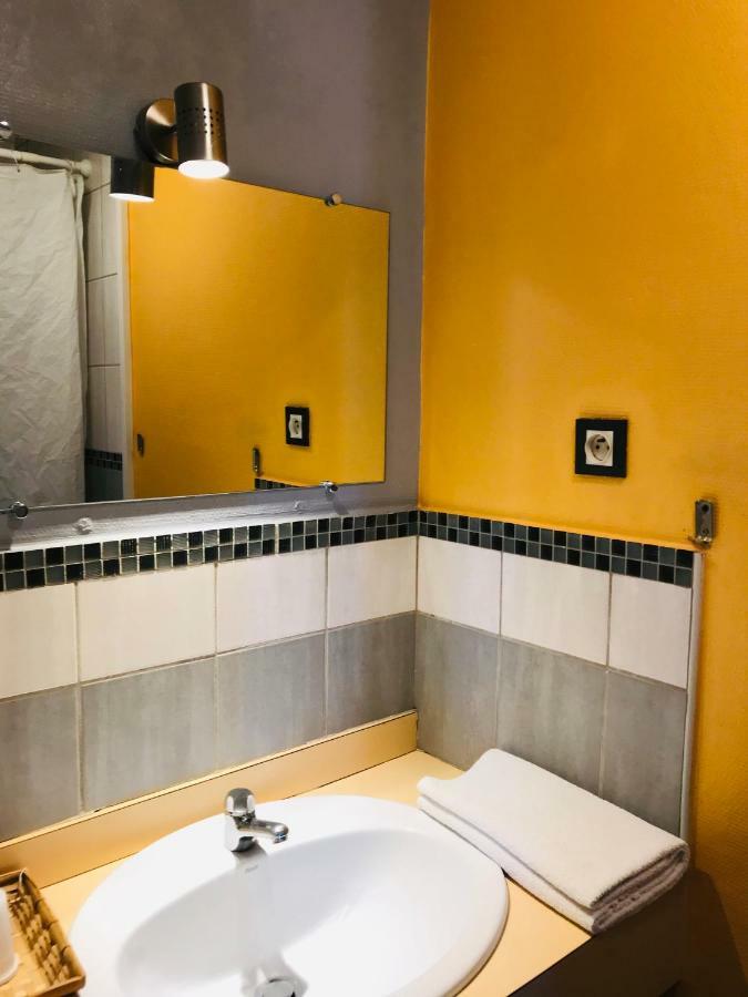 Hotel Le Fecamp Bolbec Eksteriør bilde